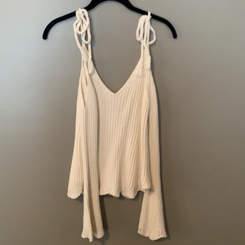 L.A. Hearts Sweater Size Small - Picture 6 of 7